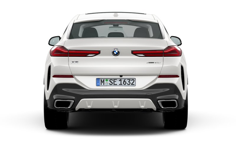 06.- The New X6 xDrive40i M Sport Mineral White w. Black Interior.jpg