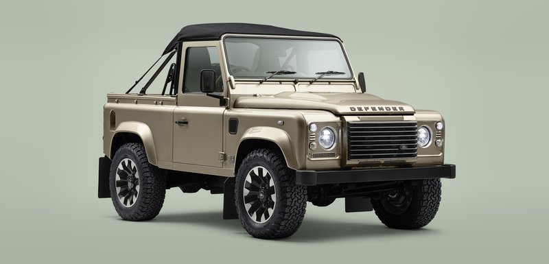 1326_SC_HP_LRCLASSIC_V8_SOFTTOP_HERO_01_Overhead_v3a-1 (3).jpg