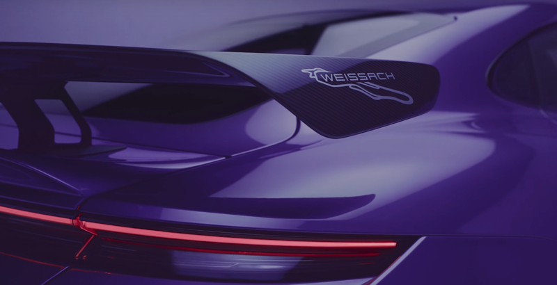202050316-PORSCHETAYCAN-2.png