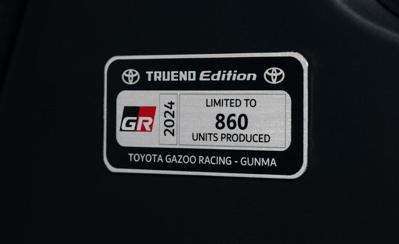 ▲Toyota GR86 Trueno Edition的限量铭牌。