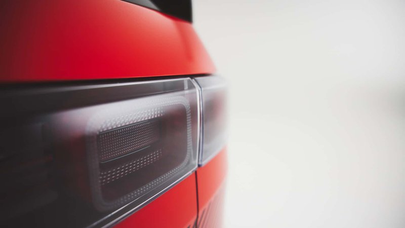 20231227-volkswagen-id.-gti-concept-2023 3.jpg