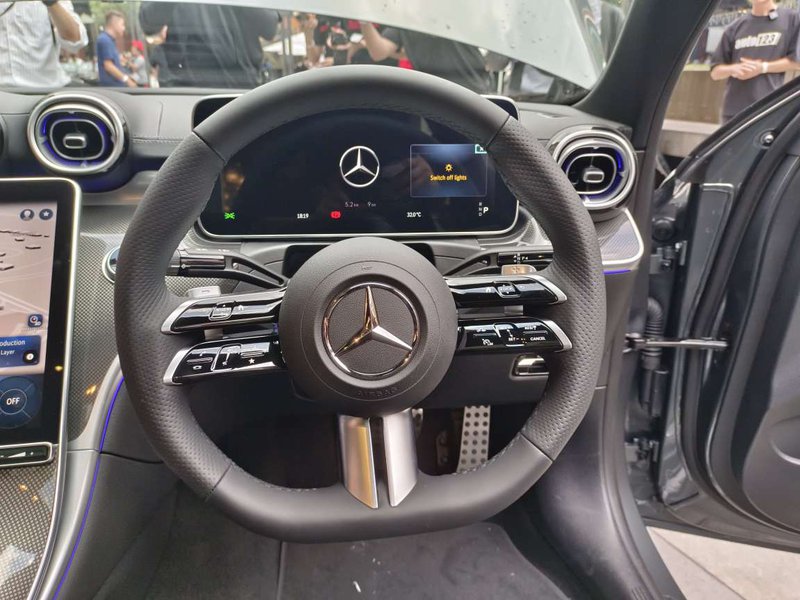 20240223 Mercedes-Benz  C350e PHEV_02.JPEG