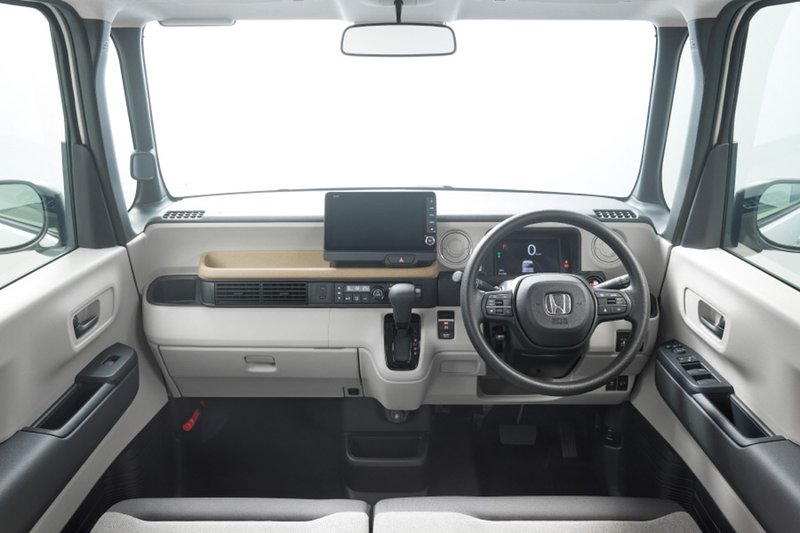 20240401_Honda Freed_01.jpg