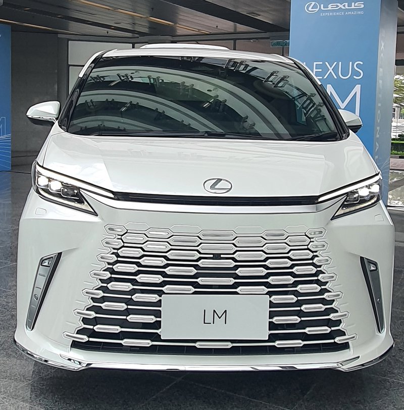 20240528-Lexus-LM-06.jpg