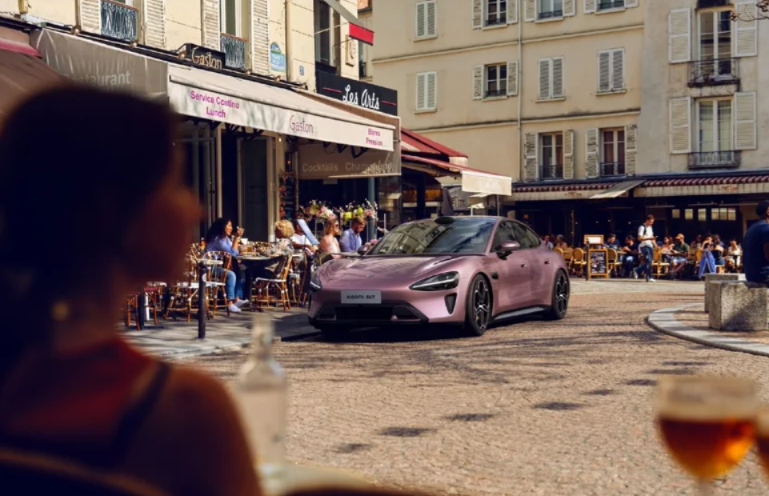 20240819 xiaomi SU7-Paris_06.png