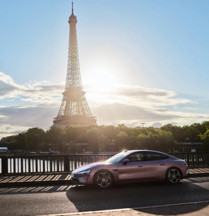 20240819 xiaomi SU7-Paris_07.png