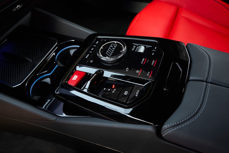 20240820 BMW M5 Touring 07.jpg