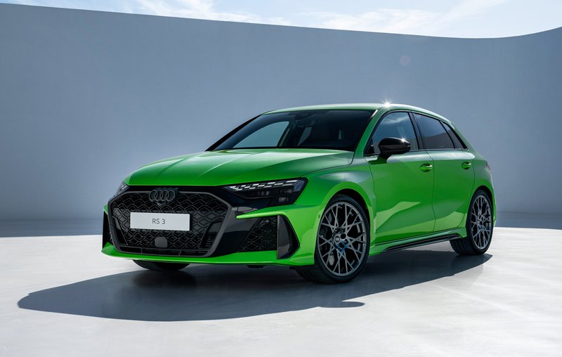 20240907-Audi-RS3-Sportback-2025-01.jpg