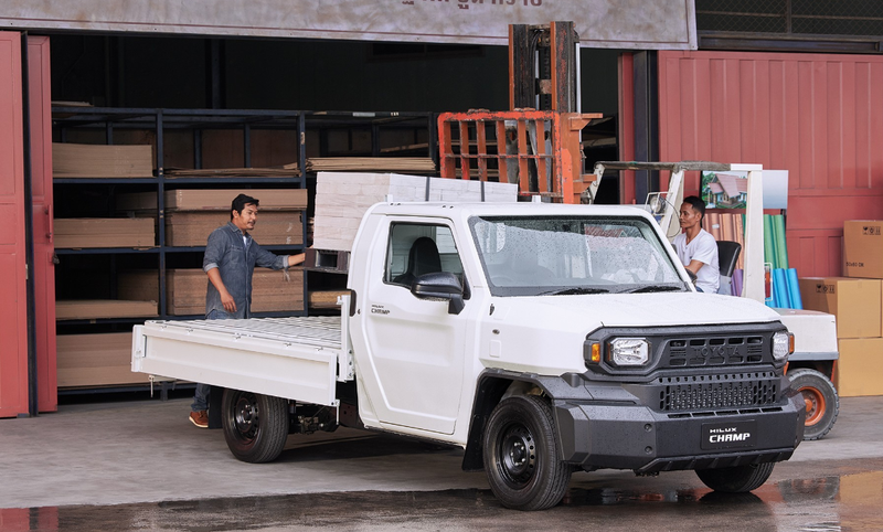 ▲Toyota 第一款以 IMV 0 平台新车: Hilux Champ 单厢货卡。
