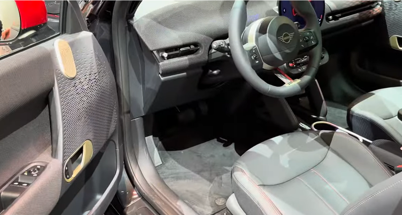 20241103-MINIJOHNCOOPERWORKS-4.png