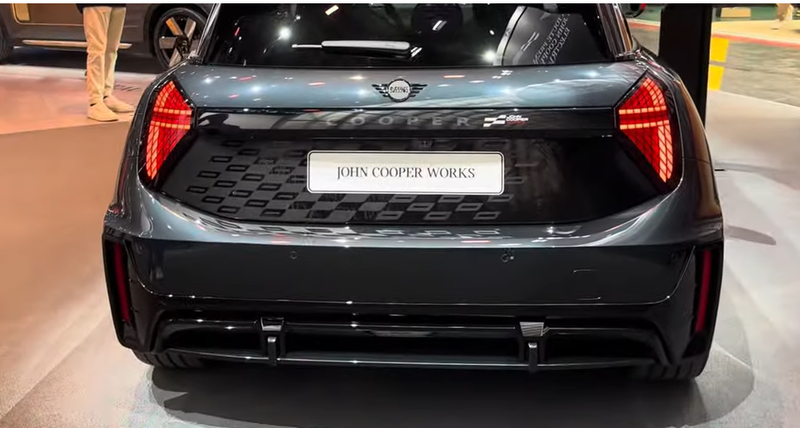 20241103-MINIJOHNCOOPERWORKS-9.png