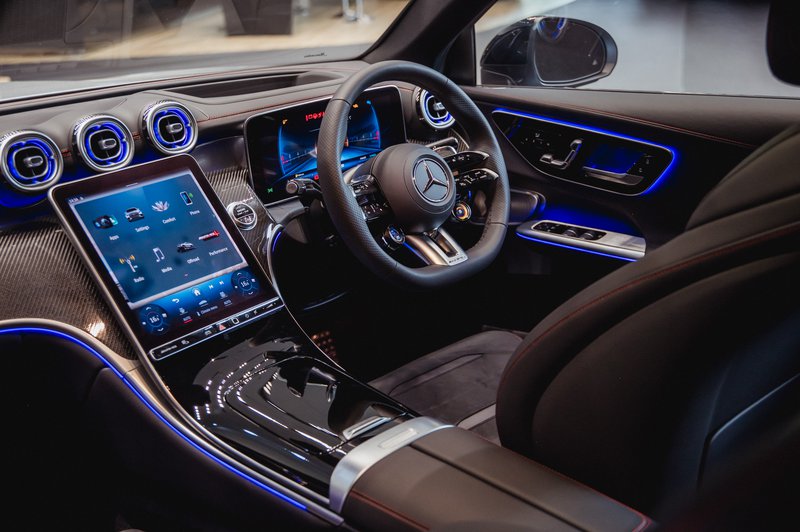 20241106_Mercedes-AMG GLC 43 4MATIC Coupe_02.jpg