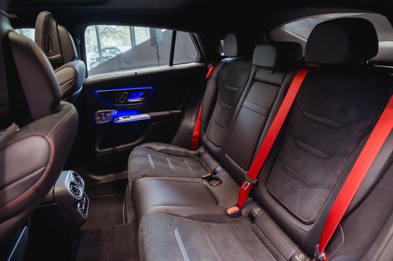 20241106_Mercedes-AMG GLC 43 4MATIC Coupe_03.jpg