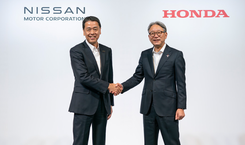 ▲Nissan执行役社长兼最高执行长内田诚（左）早在今年八月就与Honda执行役社长三部敏宏展开合作，共同开发新世代 SDV（软体定义车辆）平台。