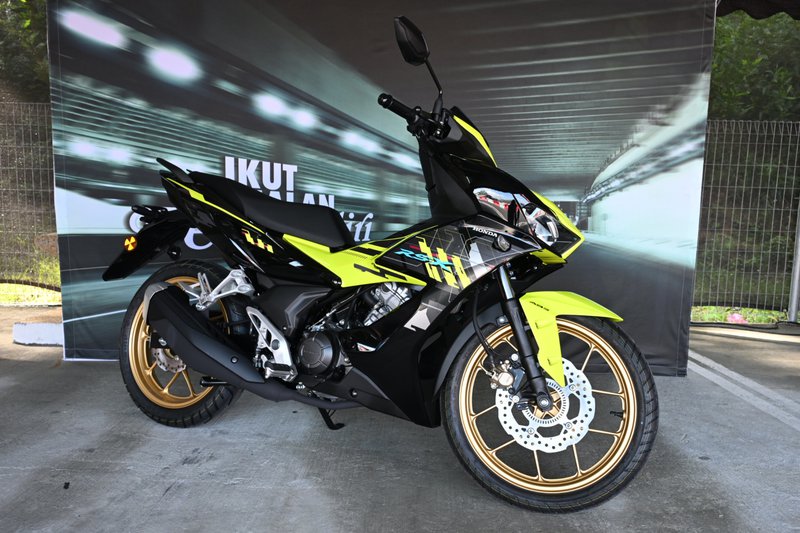 20250110_Honda RX-Front Yellow.jpg