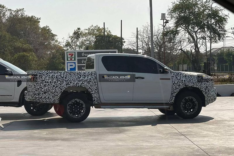 ▲新世代Toyota Hilux预估延用2.8柴油引擎+轻油电,未来加推Hybrid与纯电版。