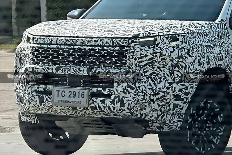 20250120 Toyota Hilux 05.jpg