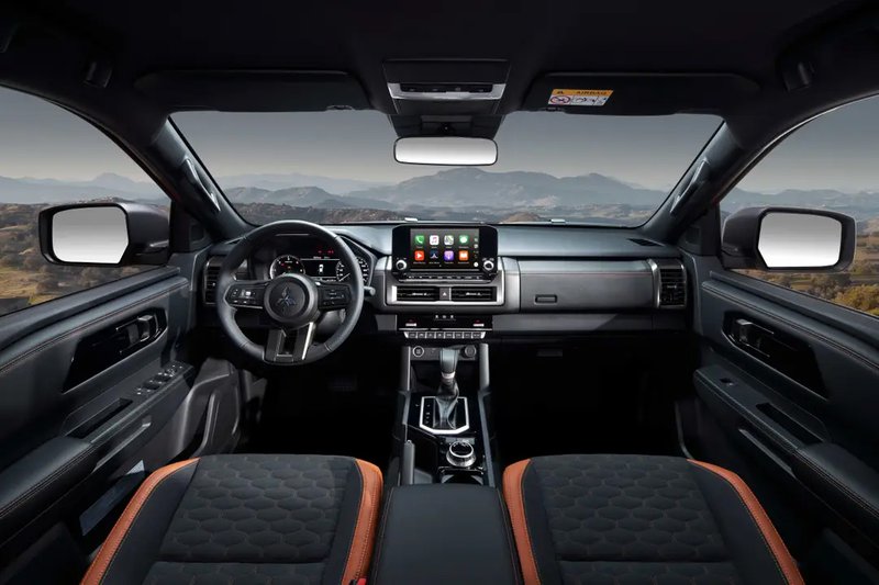▲内装布局预计延续新一代Triton设计风格。(图:Mitsubishi)