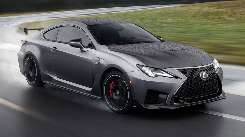 ▲Lexus RC F。