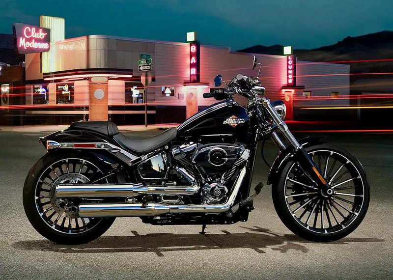 ▲Cruiser Milwaukee-Eight 117