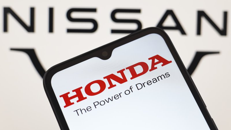 20250213 nissan and honda_02.jpeg