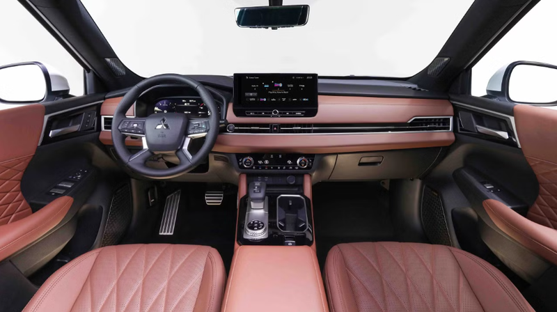 20250219_Mitsubishi Outlander (4).png