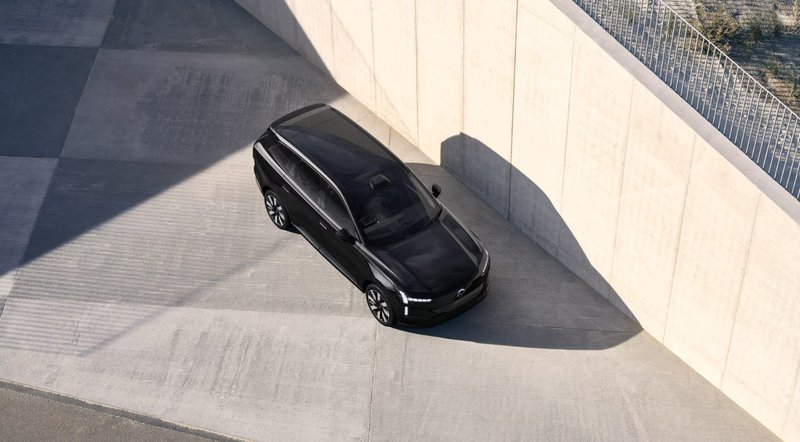 20250410_2025 Volvo EX90_08.jpg