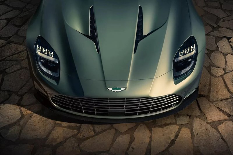 20250430 Aston Martin Vanquish Volante_07.jpg