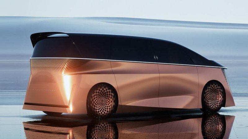 20250502_Nissan Elgrand_05.jpg