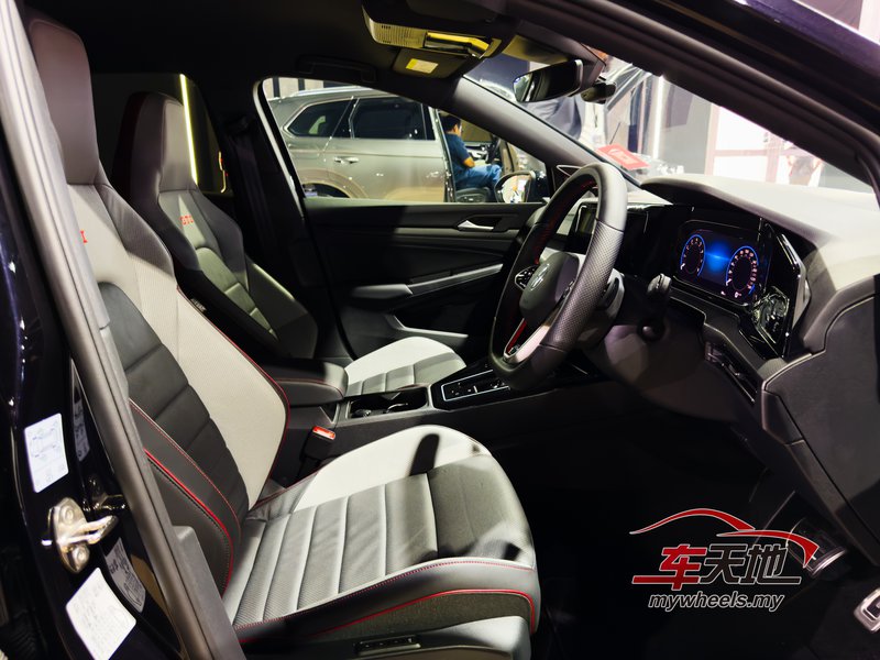 20250509 GOLF GTI BLACK EDITION_LYH_02.jpeg