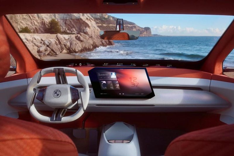 ▲未来大改款 X7 预计将搭载 BMW 最新数码化座舱系统。