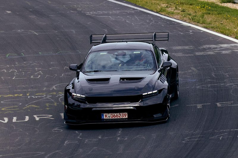 20250514-Ford-Mustang-GTD_02.jpg