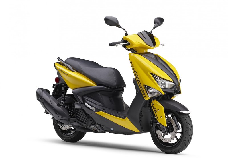 ▲日本 Yamaha 劲战推出全新“活力黄”车色,引起当地车迷讨论。