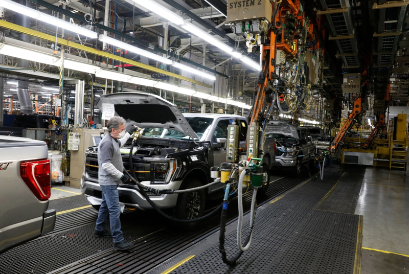 ▲研究机构S&P Global Mobility的分析师认为,2025年结束时,全球估计将生产8790万辆新车,比前一年下降2%,相当于减少155万辆汽车。