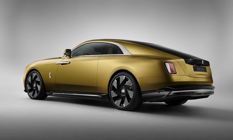 4_SPECTRE UNVEILED – THE FIRST FULLY-ELECTRIC ROLLS-ROYCE_REAR 3_4.jpg