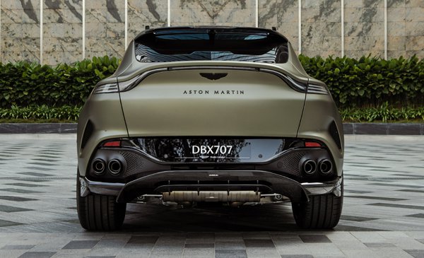 Aston-Martin-DBX707-08.jpg