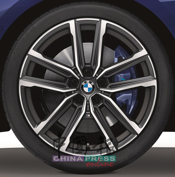 BMW-430i-Coupe-M-Sport09.jpg
