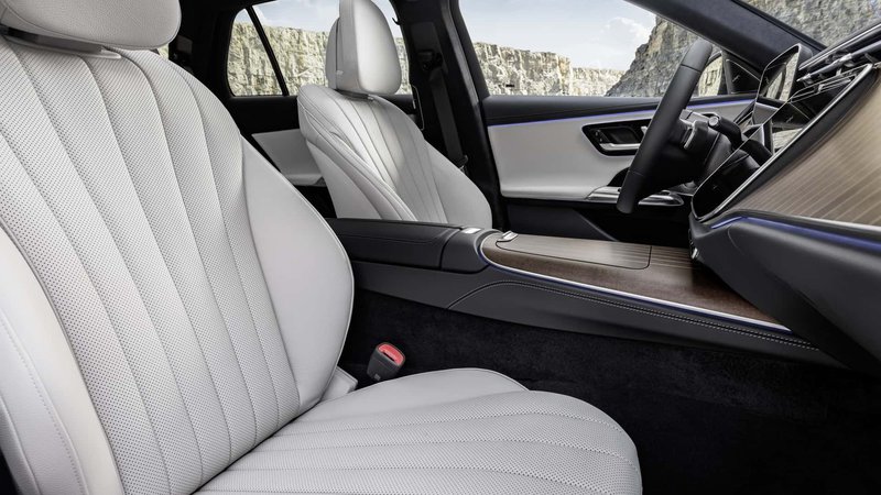 ▲Mercedes-Benz E-Class All-Terrain车内座位。