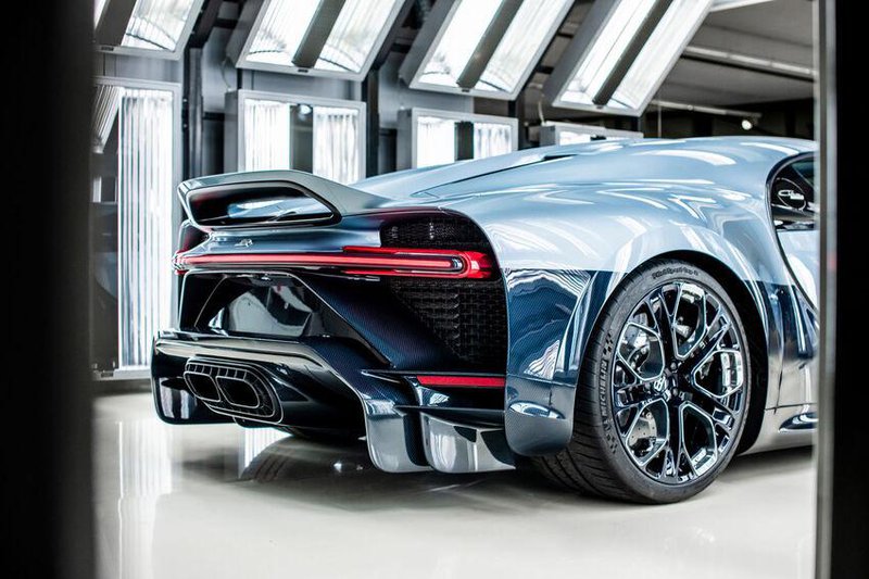 Bugatti Chiron Profilee 4.jpg