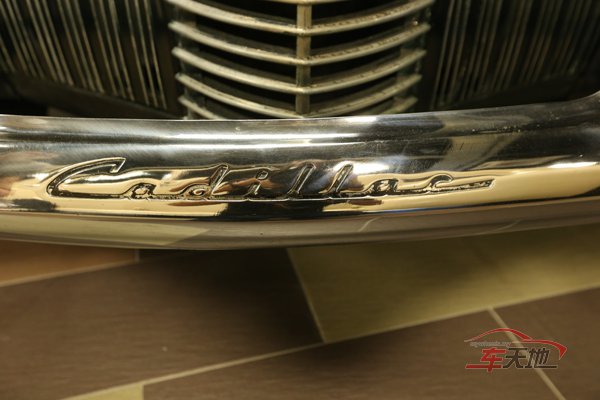 Cadillac-Fleetwood-Limo_FE220605CCMa06.jpg