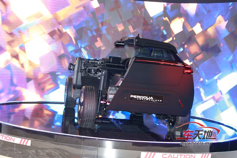 FE250508lckX-29.jpg