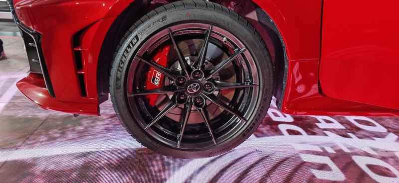 GR Yaris-Wheel.jpg