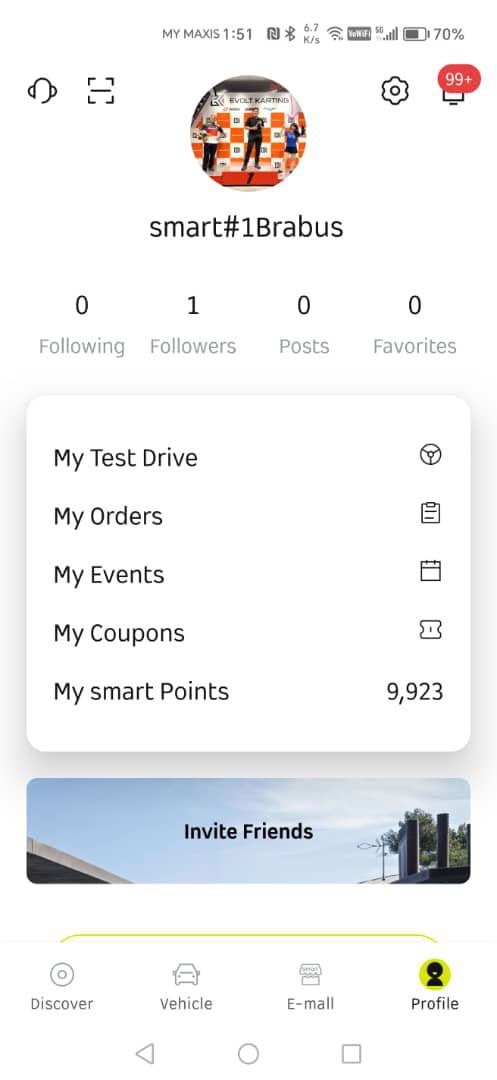 ▲车主可通过手机App “hello smart”,直接操作充电过程和付费,包括实时查看充电状态、剩余充电时间和预计行驶里程等信息。