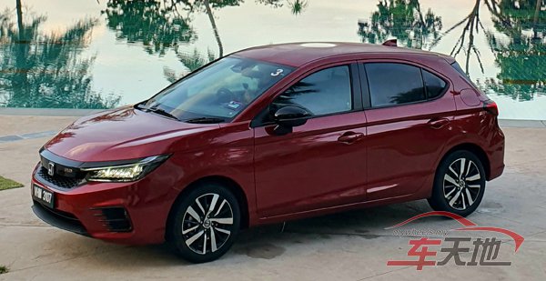 Honda-City-Hatchback_20220407_073944.jpg