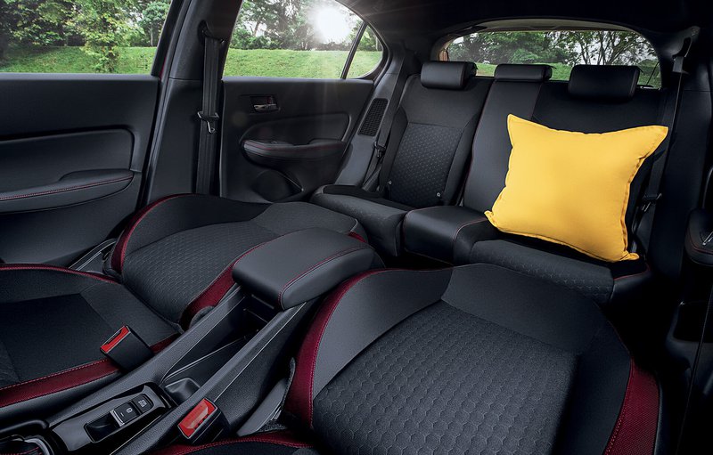 Honda City Hatchback RS 08.jpg