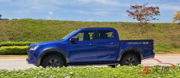 Isuzu-D-Max_20210923_114803.jpg