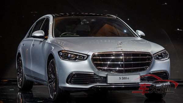 MB-S-Class_-11.jpg