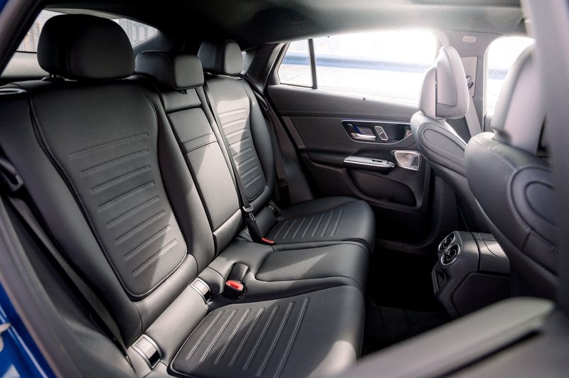 MB GLC 300 Coupe_ (111).jpg