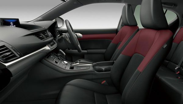 MW20220311LEXUSCT200H03.jpg