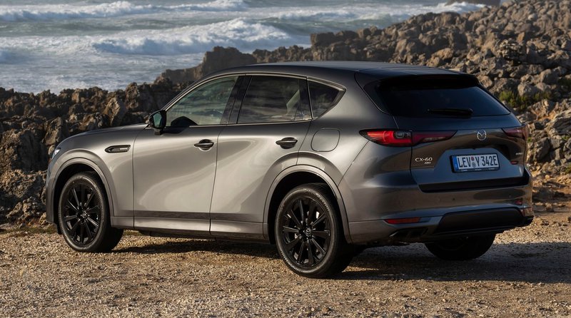 ▲Mazda CX-60车尾。